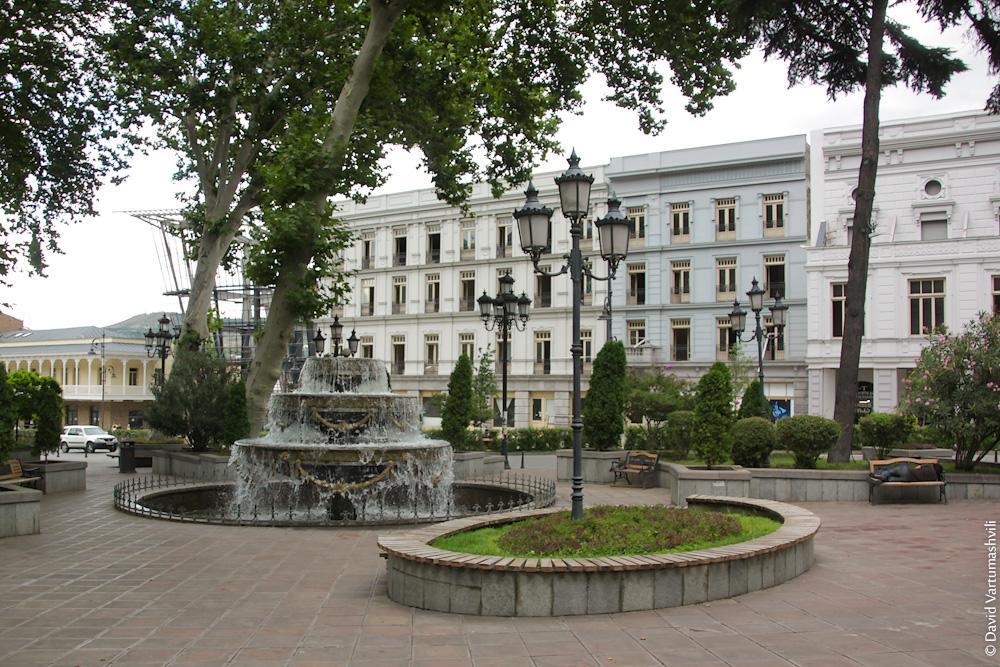 Apartment Freedom Square 第比利斯 外观 照片